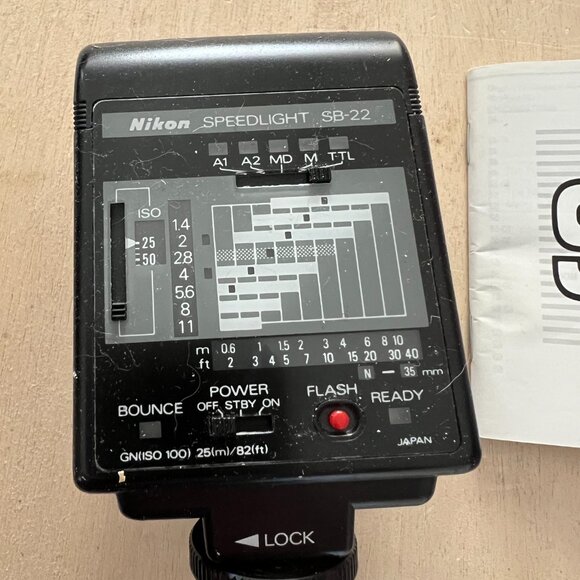 Nikon Speedlight SB-22 SB22 Mount Flash - Picture 3 of 8